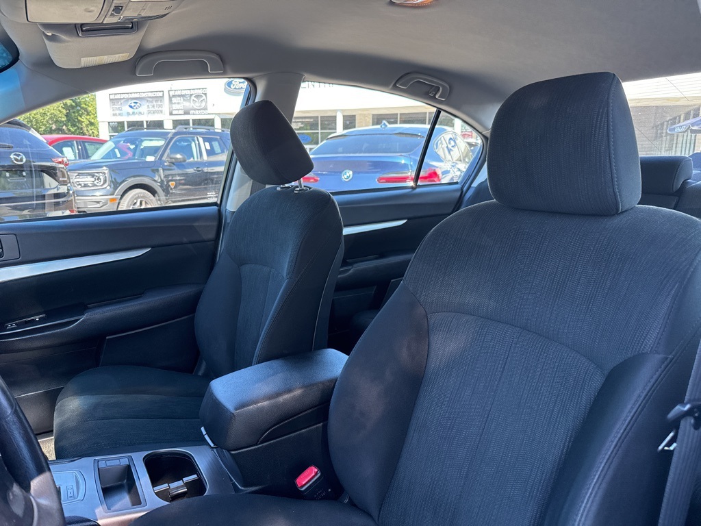 2014 Subaru Legacy 2.5i photo 21