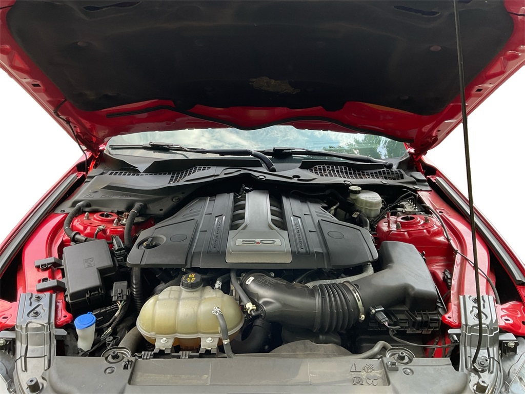 2020 Ford Mustang GT Premium photo 14