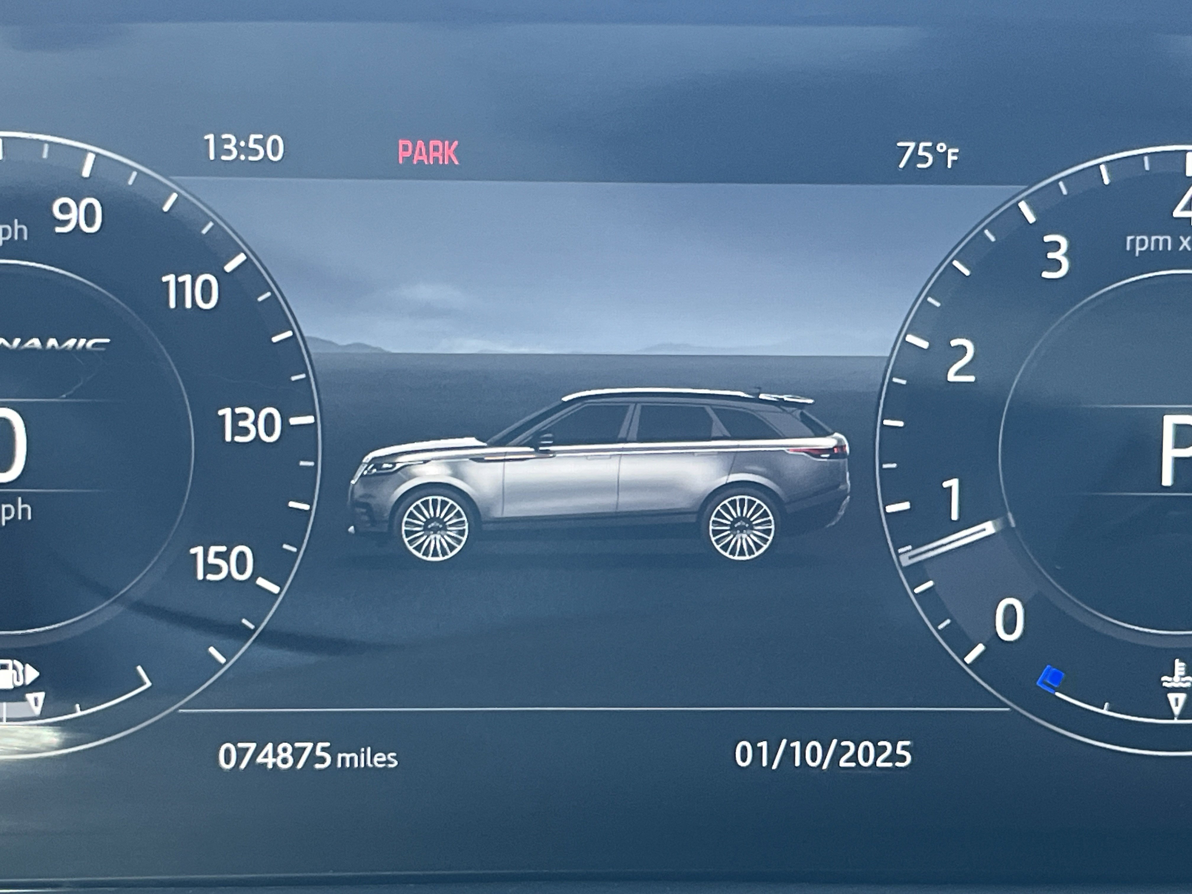2018 Land Rover Range Rover Velar R-Dynamic SE photo 14