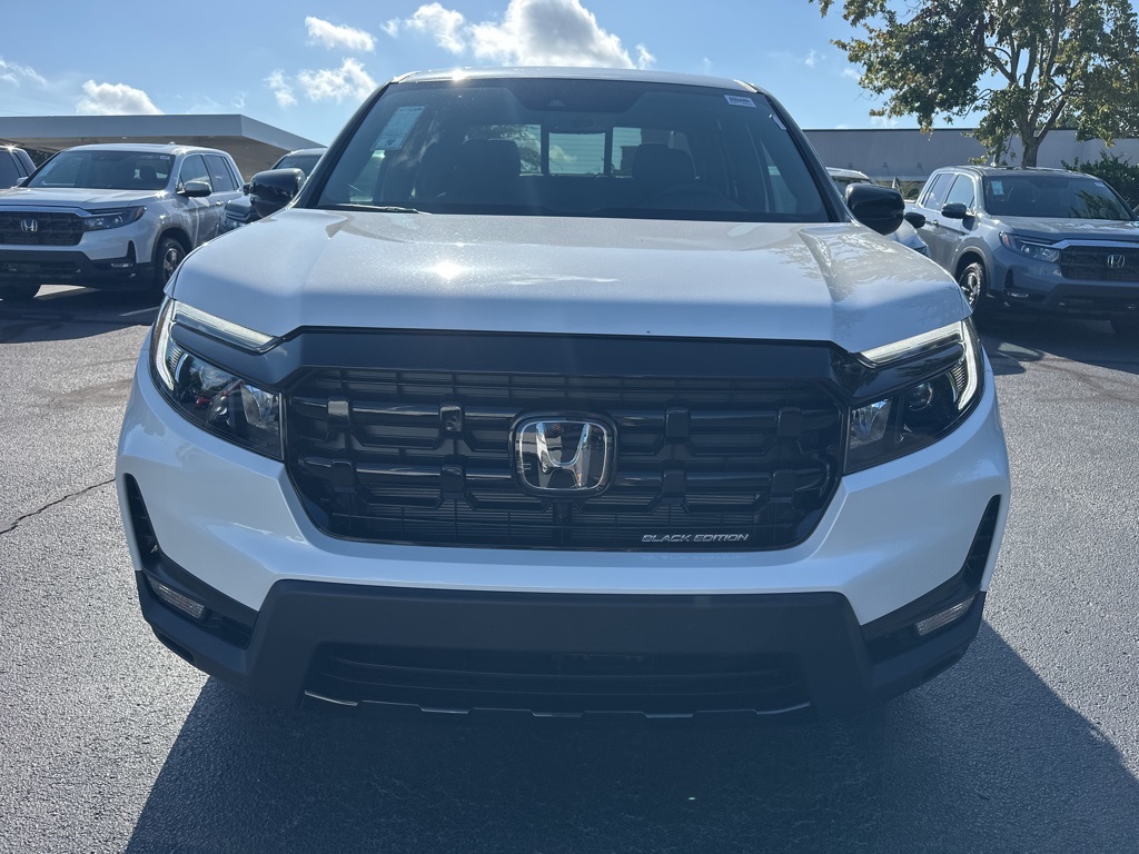 2025 Honda Ridgeline Black Edition photo 9