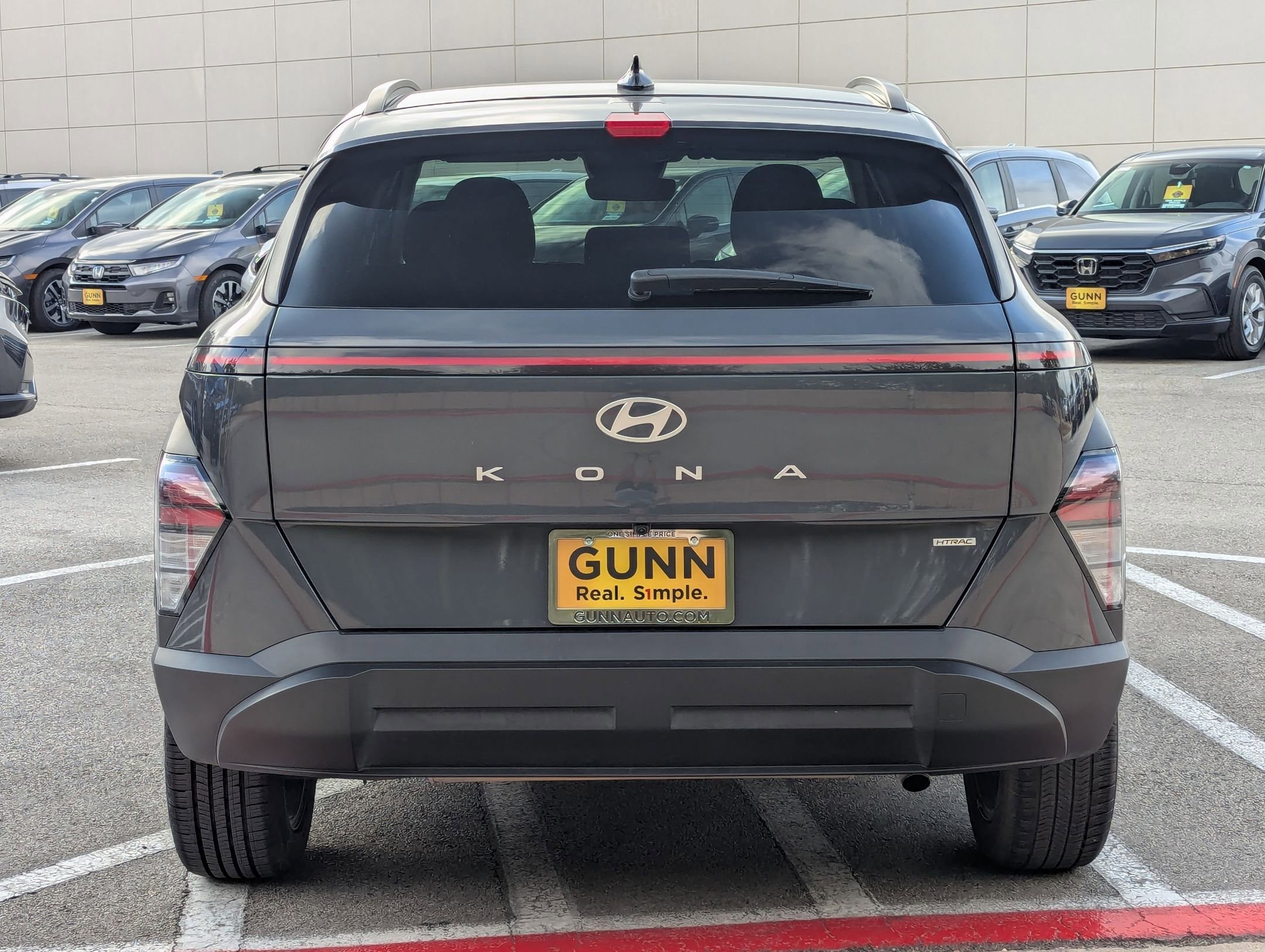 2024 Hyundai Kona SEL photo 3