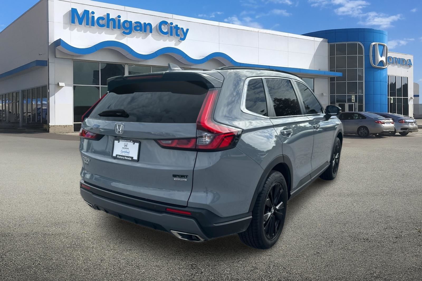 2024 Honda CR-V Hybrid Sport Touring photo 4