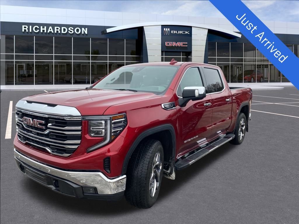 2022 GMC Sierra 1500 SLT's photo
