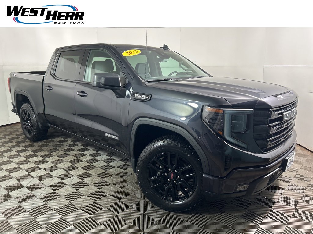 2023 GMC Sierra Elevation's photo