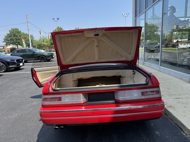 1993 Cadillac Allante photo 7