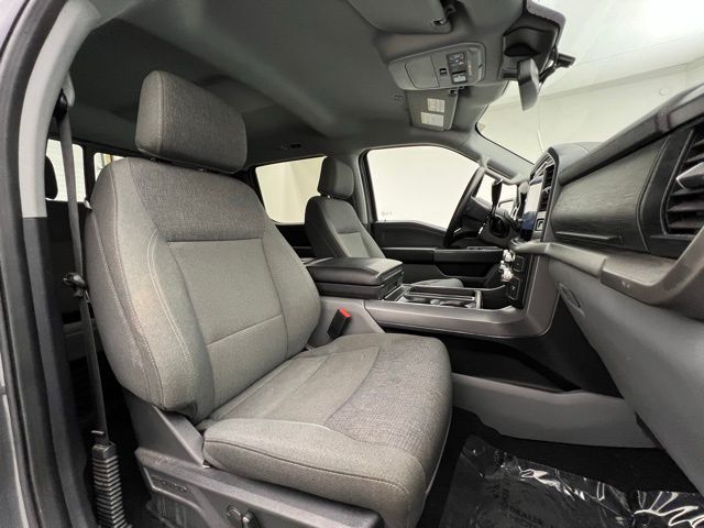 2024 Ford F-150 XLT photo 17