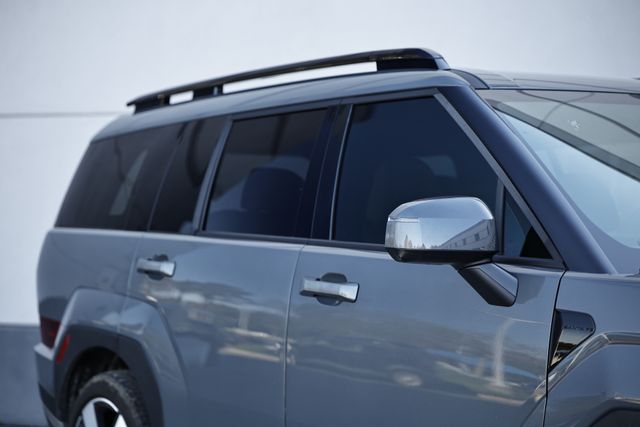 2025 Hyundai Santa Fe Limited photo 2