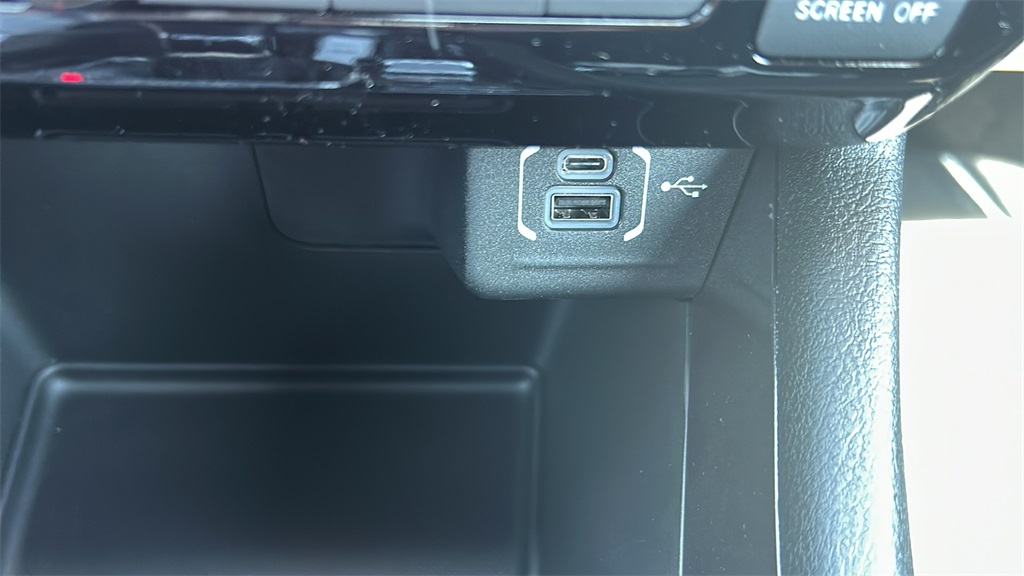 2025 Jeep Compass Latitude photo 42