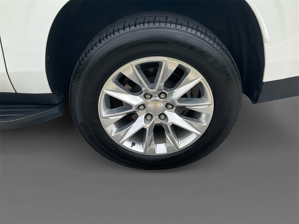 2023 Chevrolet Suburban Premier photo 8