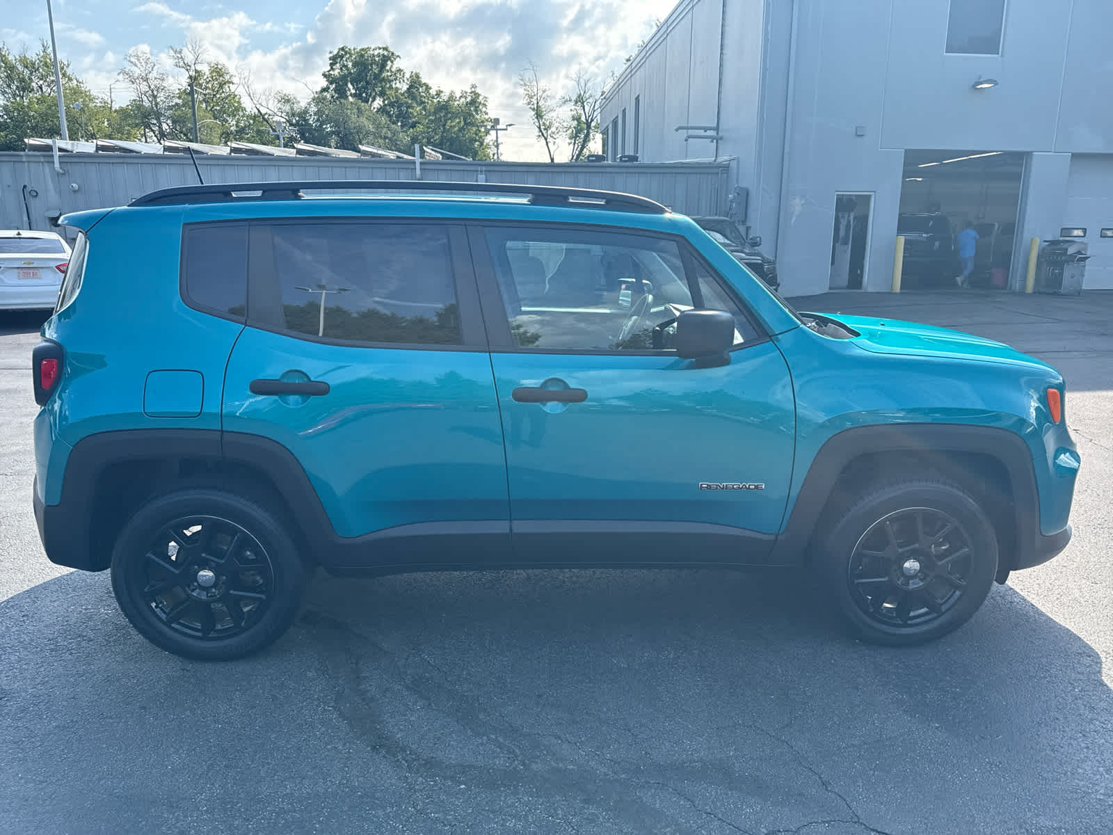 2021 Jeep Renegade Sport photo 2