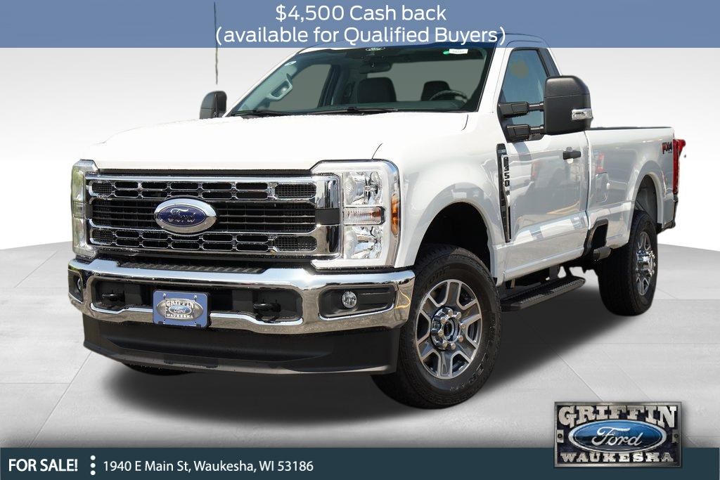 2025 Ford F-350 Super Duty XLT's photo