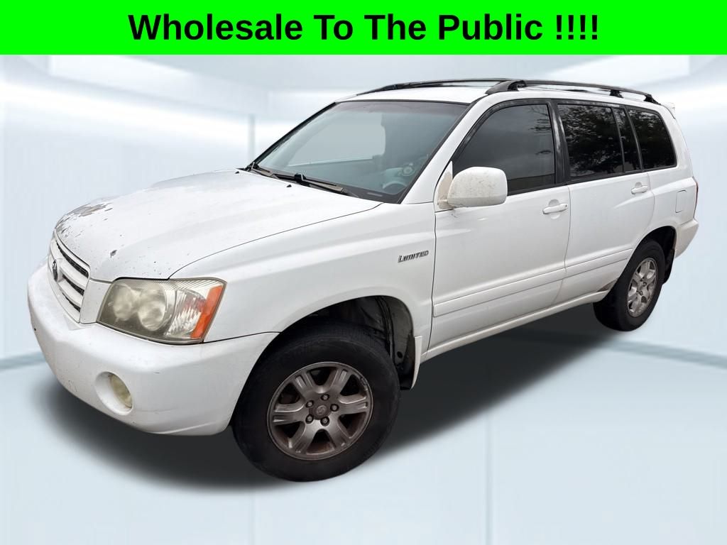 2003 Toyota Highlander's photo