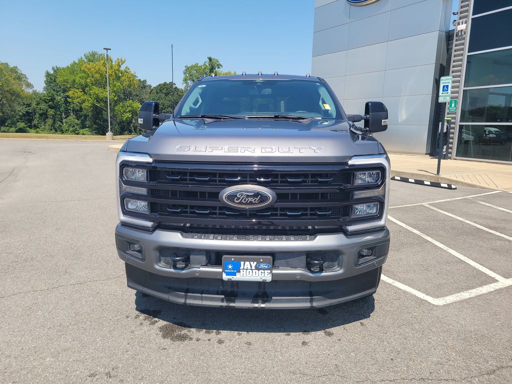 2024 Ford F-350 Lariat photo 8