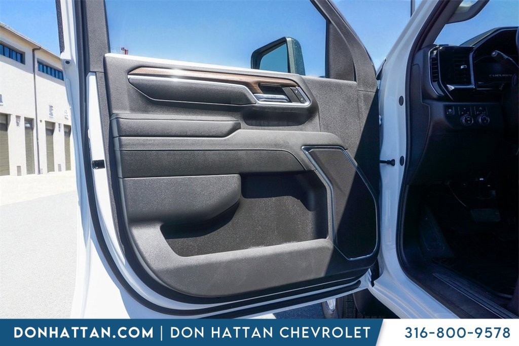 2024 Chevrolet Silverado 3500HD LT photo 6