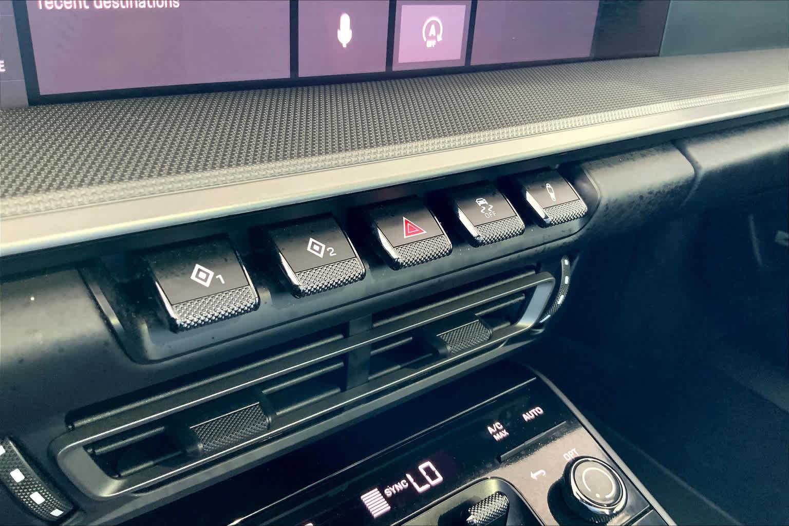 2021 Porsche 911 4 photo 28
