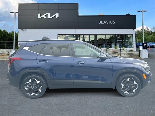 2024 Kia Seltos EX photo 9