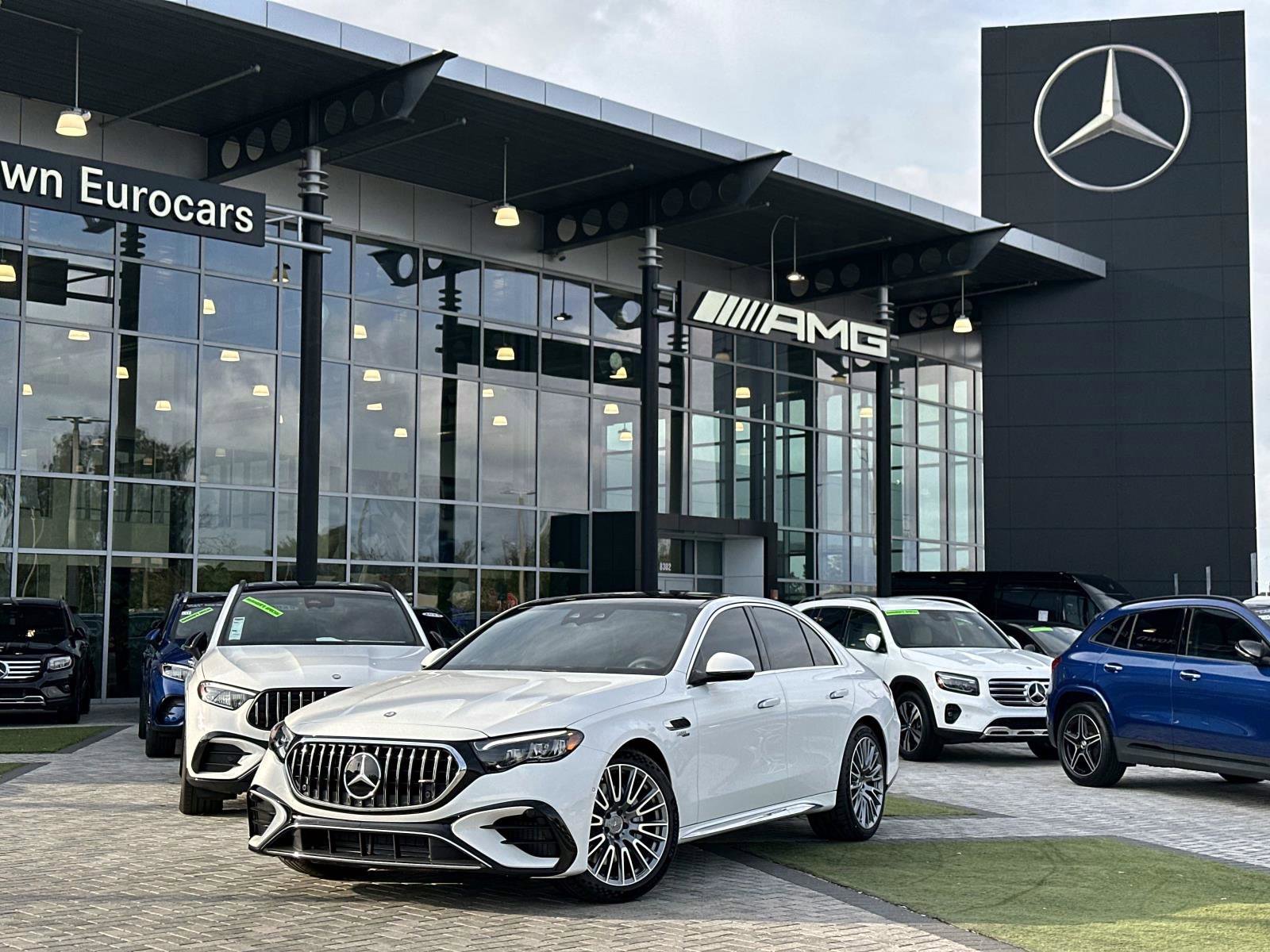 2026 Mercedes-Benz E-Class AMG E53's photo