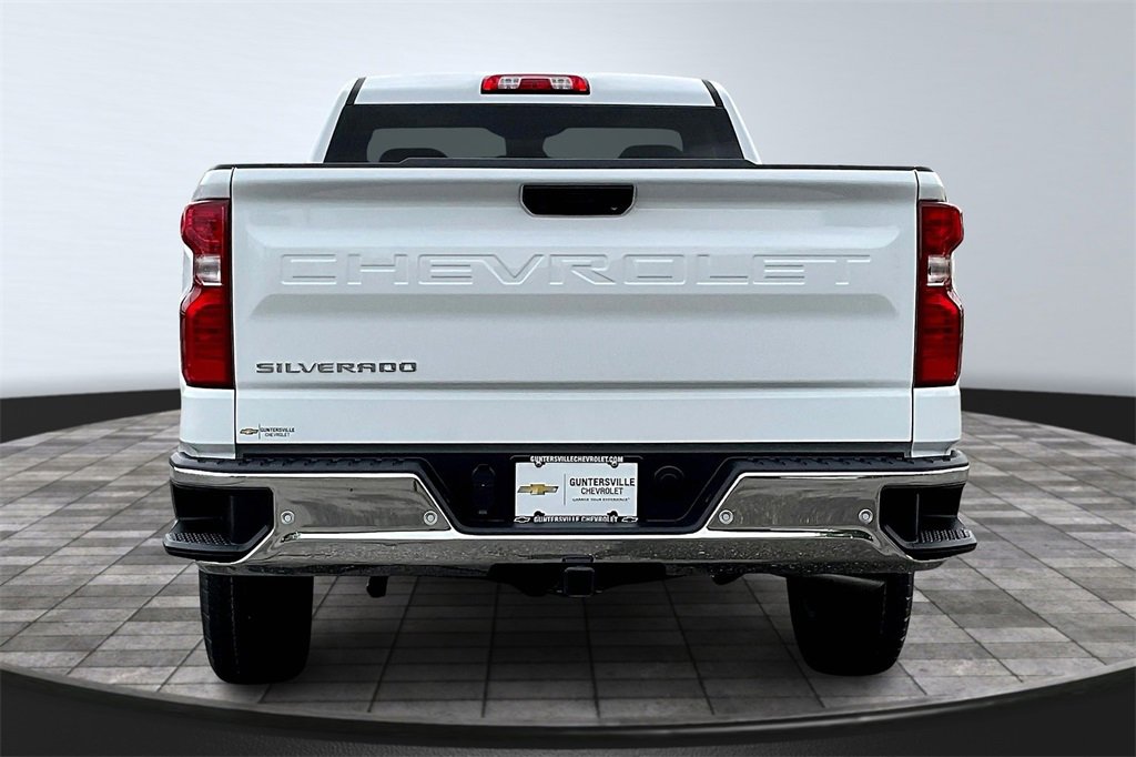 2025 Chevrolet Silverado 1500 photo 4