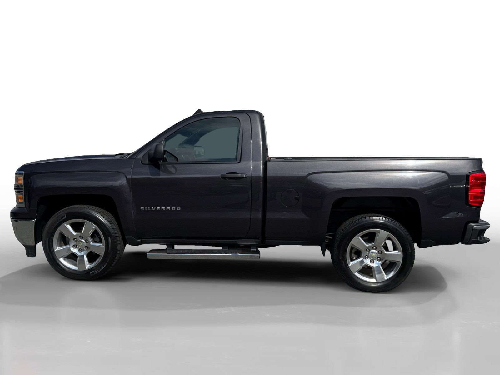 2014 Chevrolet Silverado 1500 LT photo 2