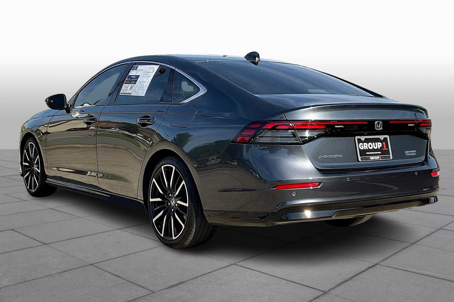 2023 Honda Accord Hybrid Touring photo 10