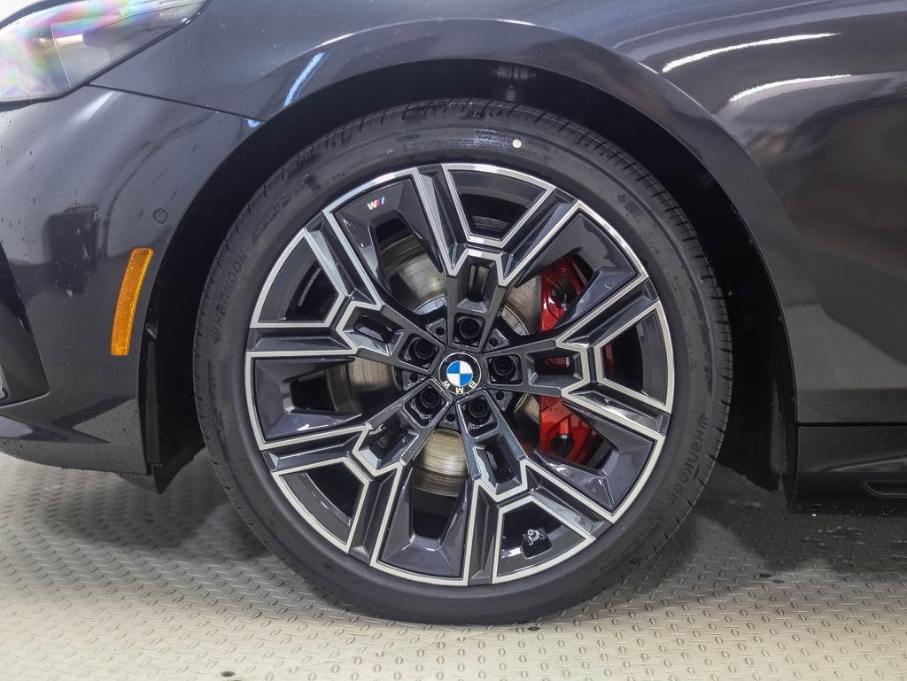 Used 2026 BMW i5 Base with VIN WBY33HG03TCW33943 for sale in Minneapolis, Minnesota