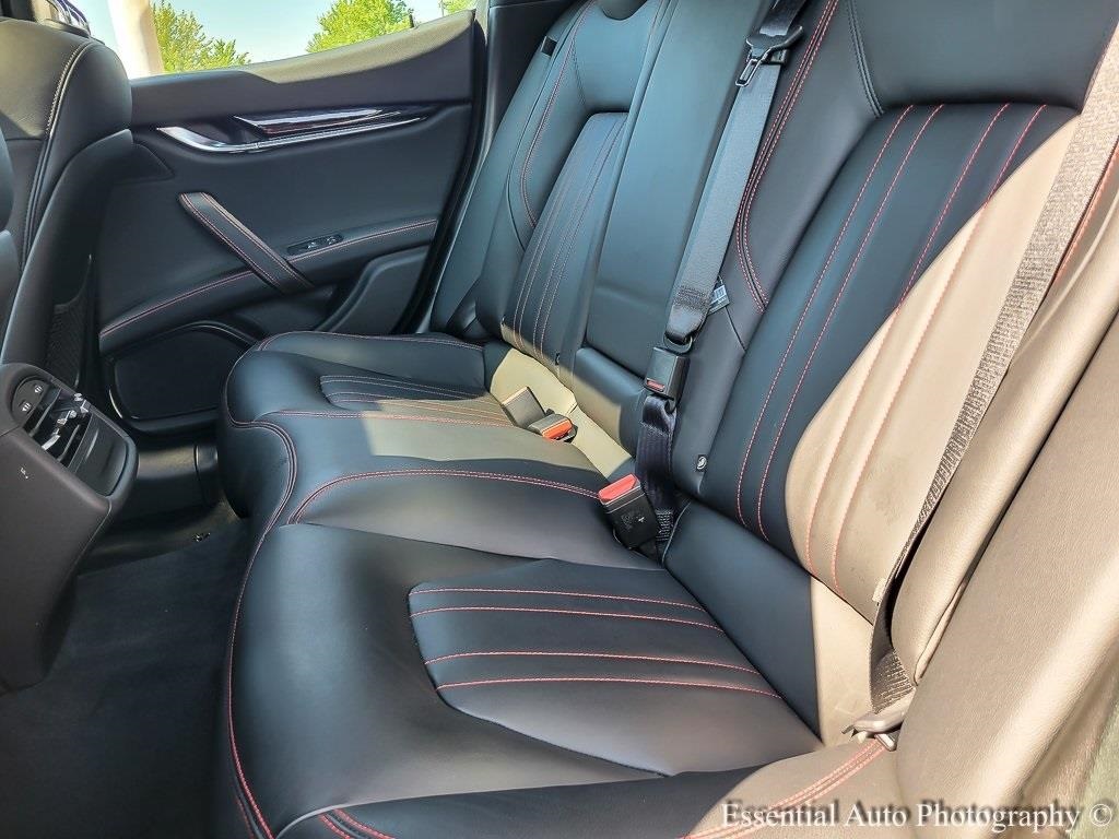 2022 Maserati Ghibli Modena Q4 photo 11