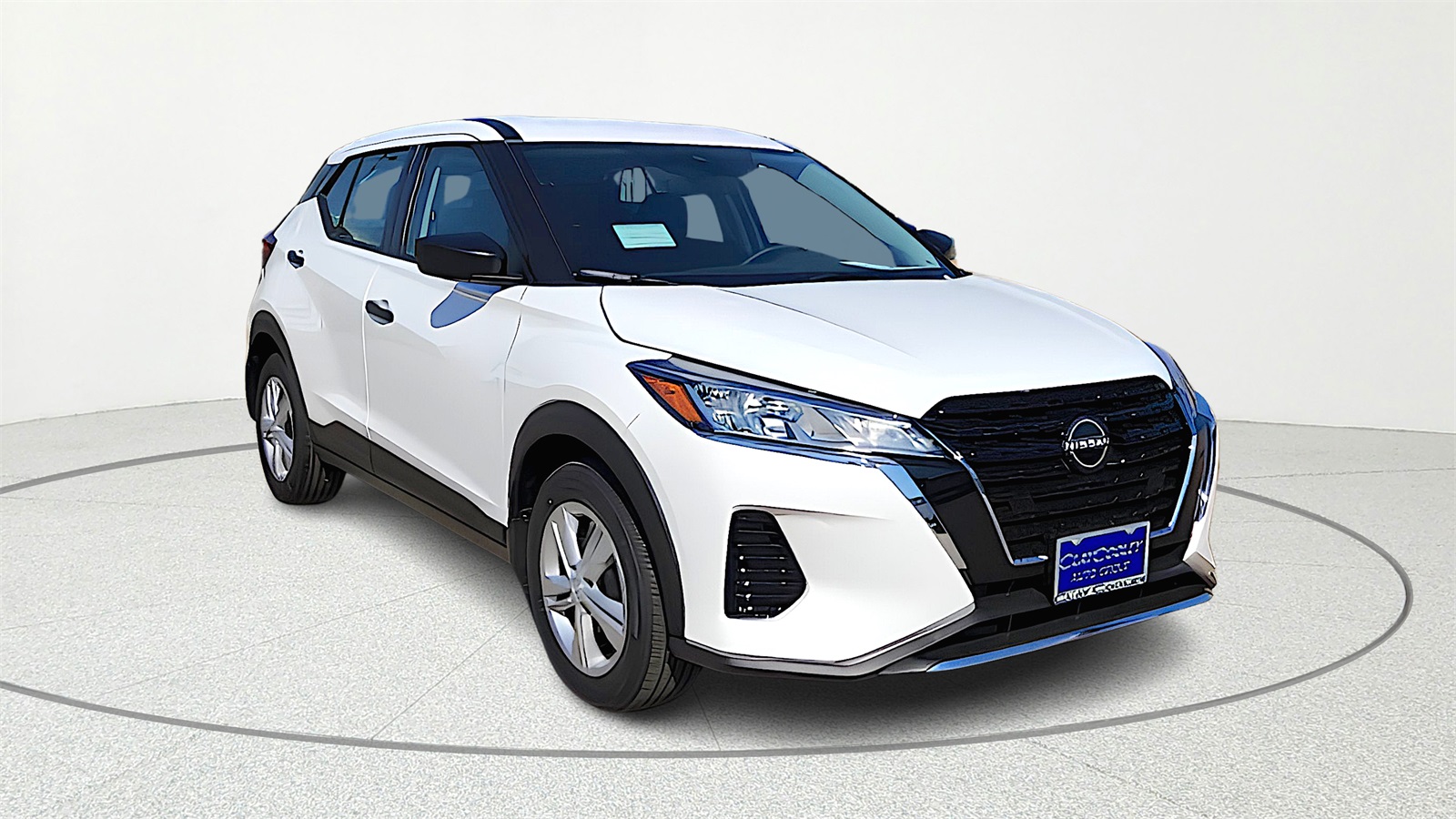 2025 Nissan KICKS PLAY Base