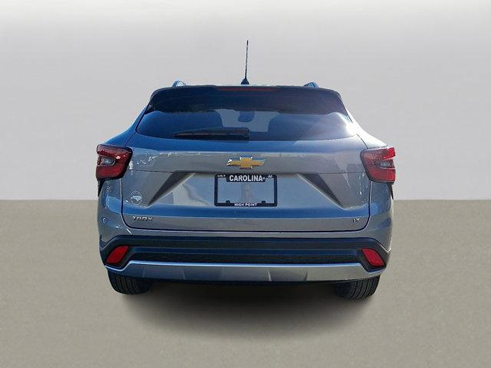 2024 Chevrolet Trax LT photo 4