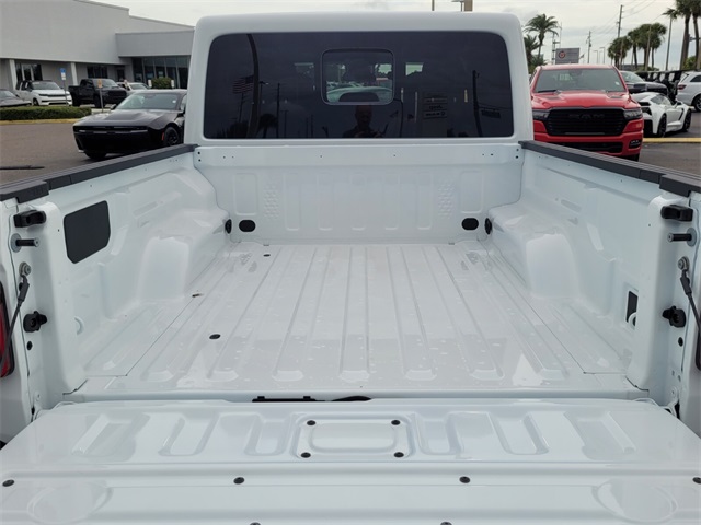 2025 Jeep Gladiator Sport S photo 4