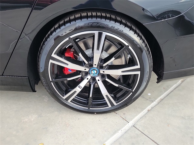 2025 Bmw 550e 550e xDrive photo 10