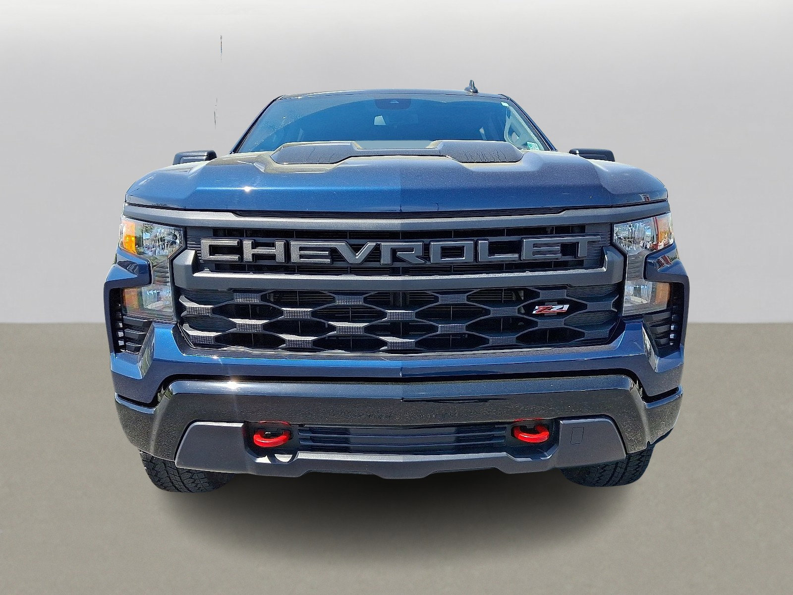 2023 Chevrolet Silverado 1500 Custom Trail Boss photo 3