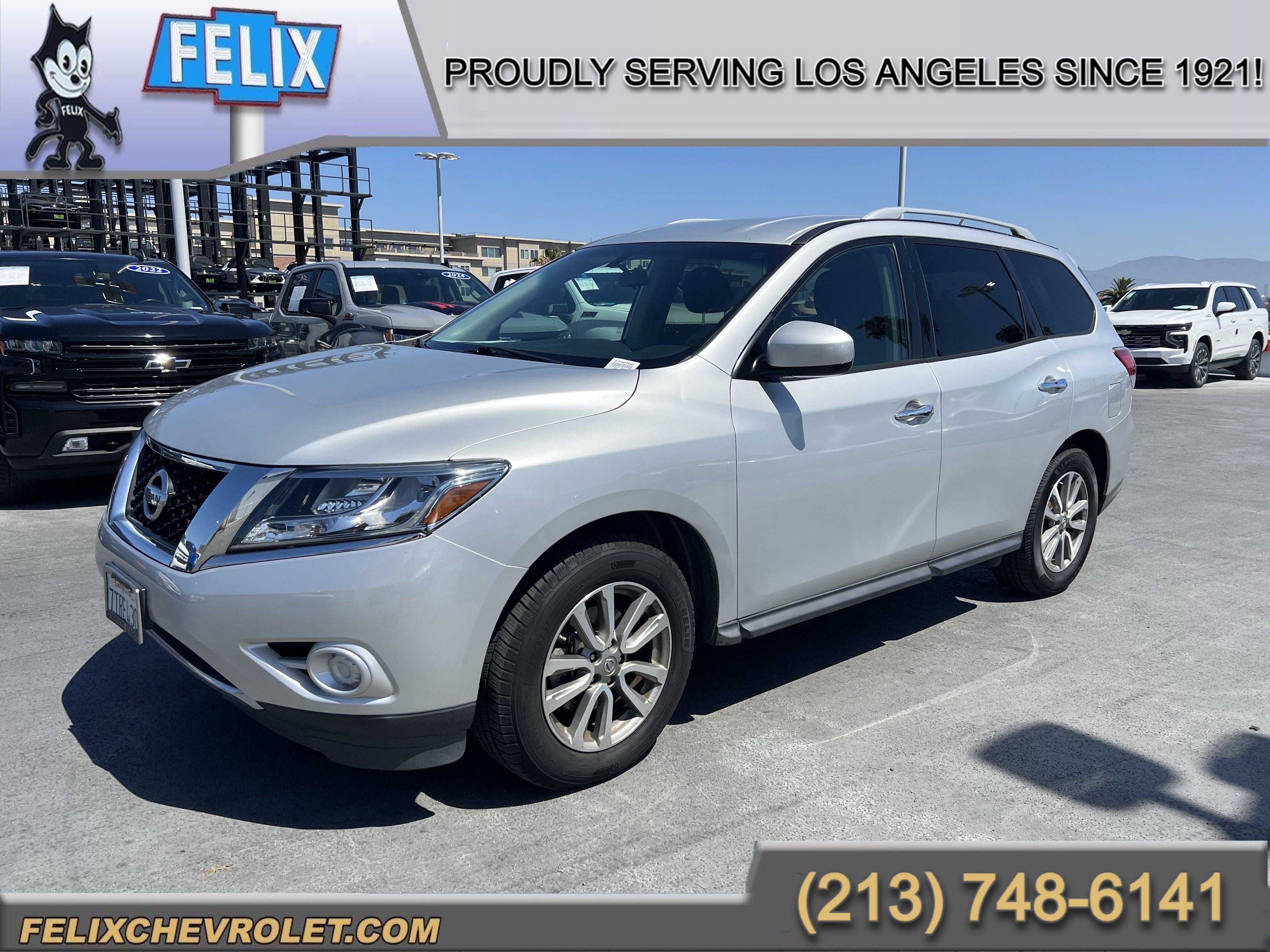 Used 2016 Brilliant Silver Metallic Nissan SL image 1