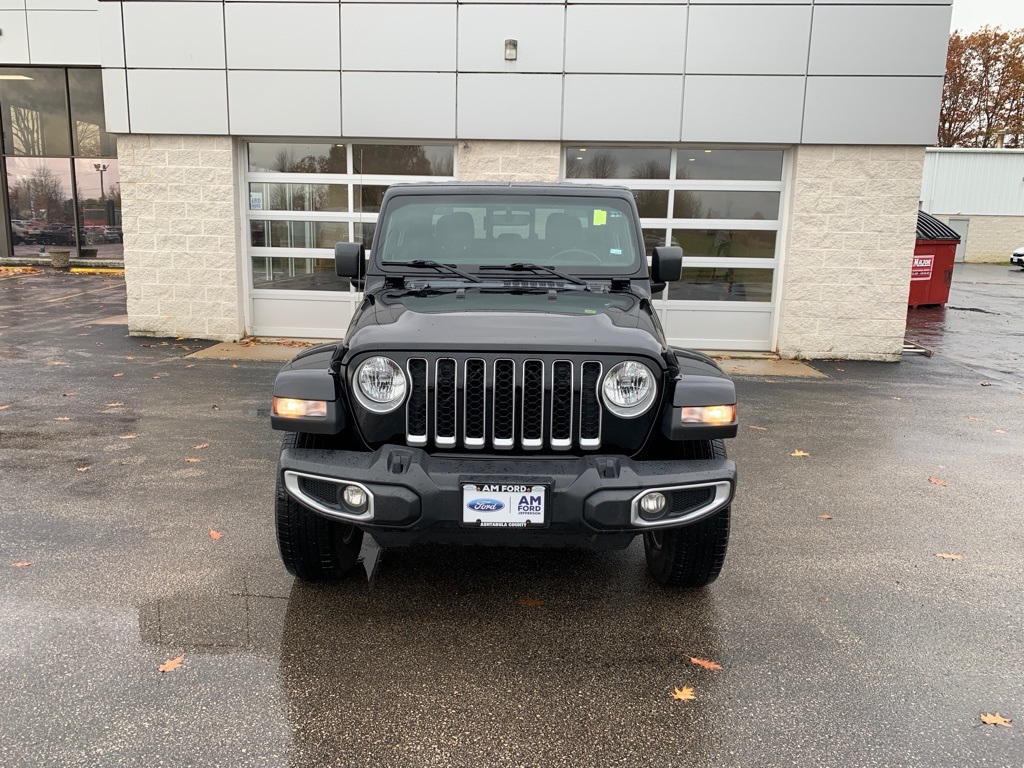 2023 Jeep Gladiator Overland photo 3