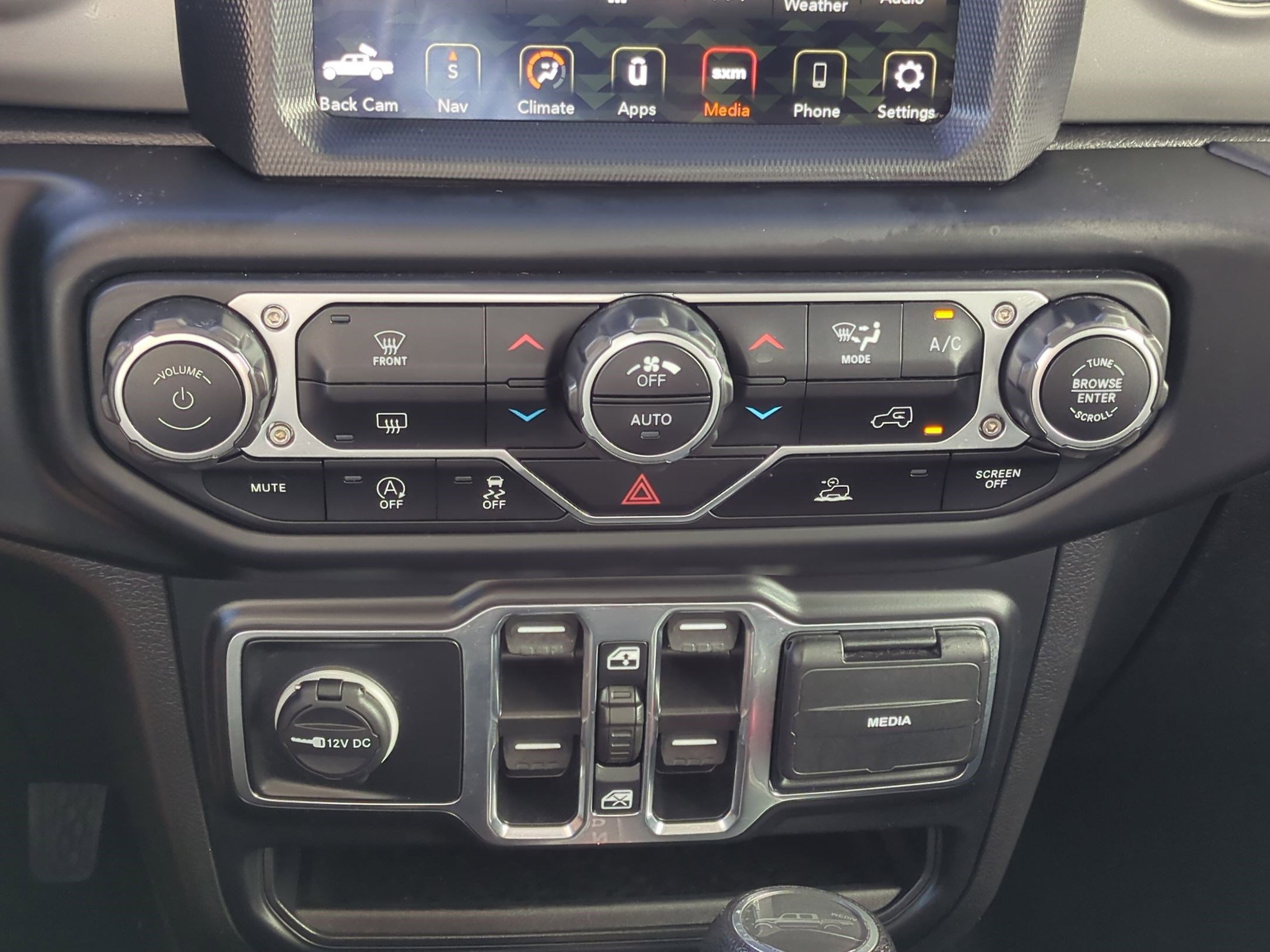 2023 Jeep Gladiator Overland photo 17
