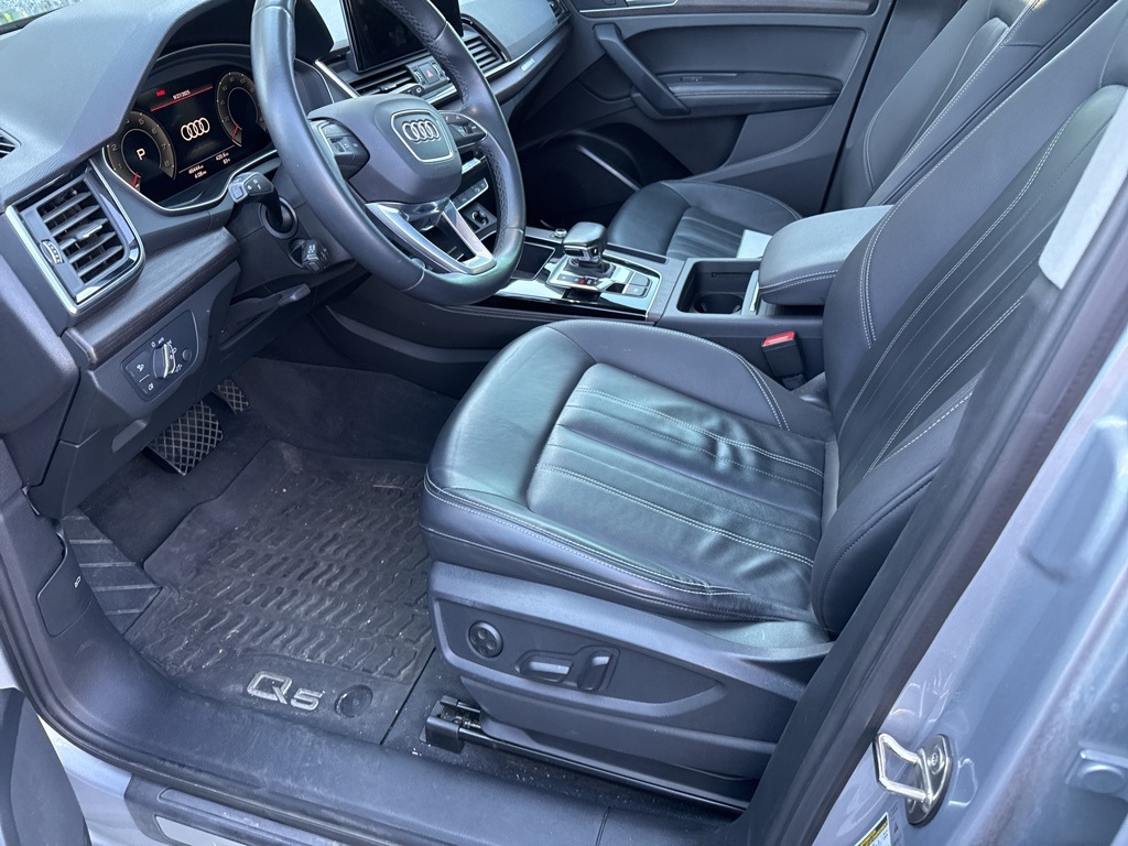 2021 Audi Q5 45 Premium Plus photo 4