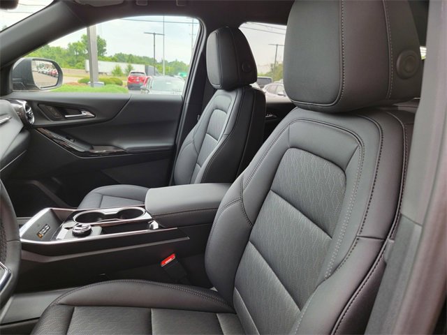 2026 Chevrolet Equinox LT photo 11