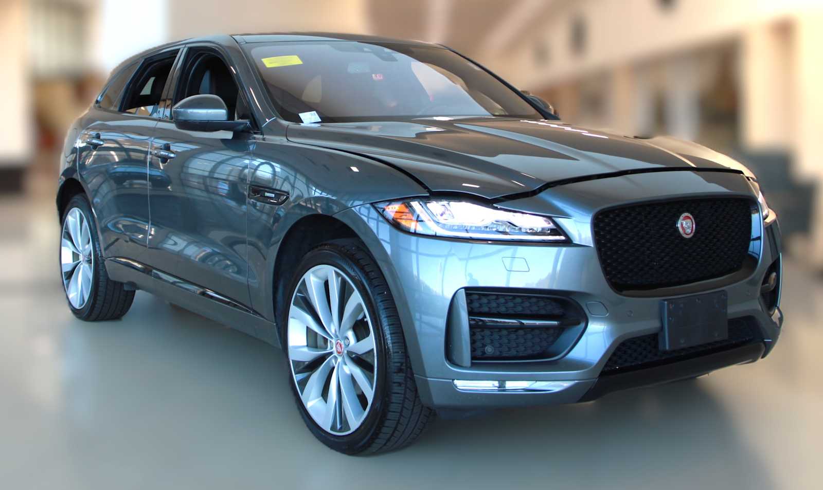 2017 Jaguar F-Pace R-Sport