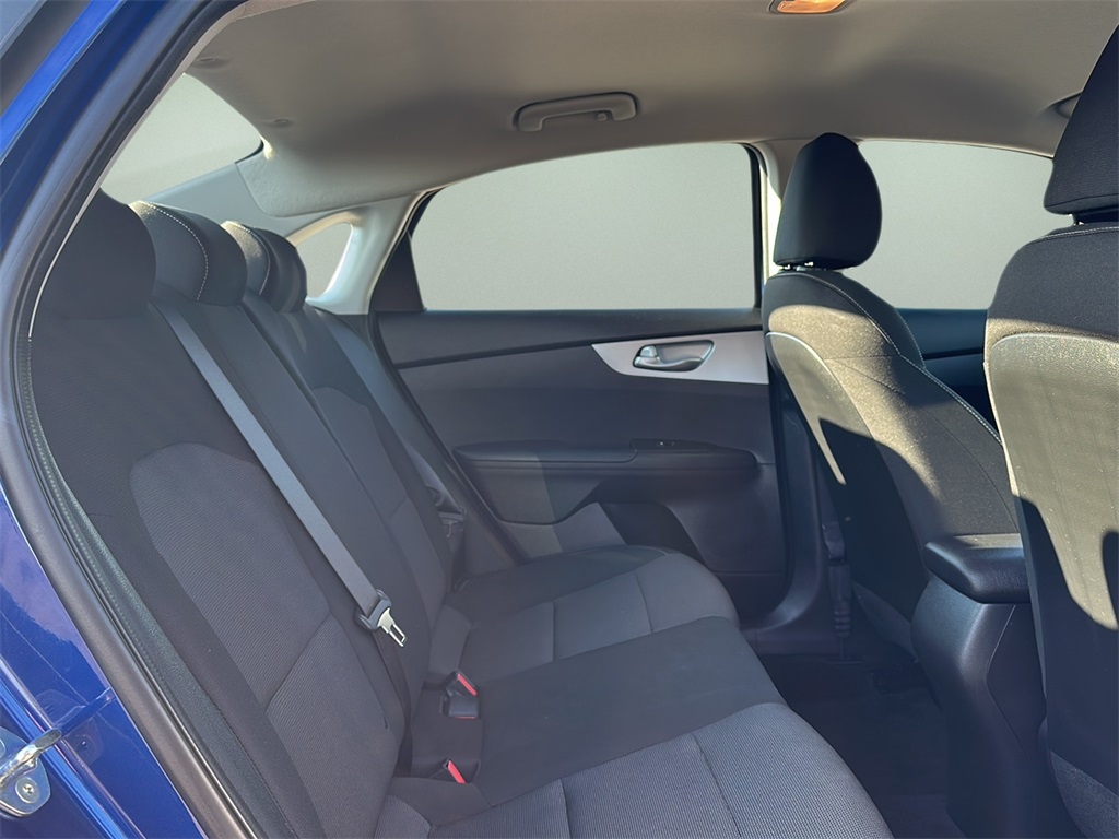 2023 Kia Forte LXS photo 22