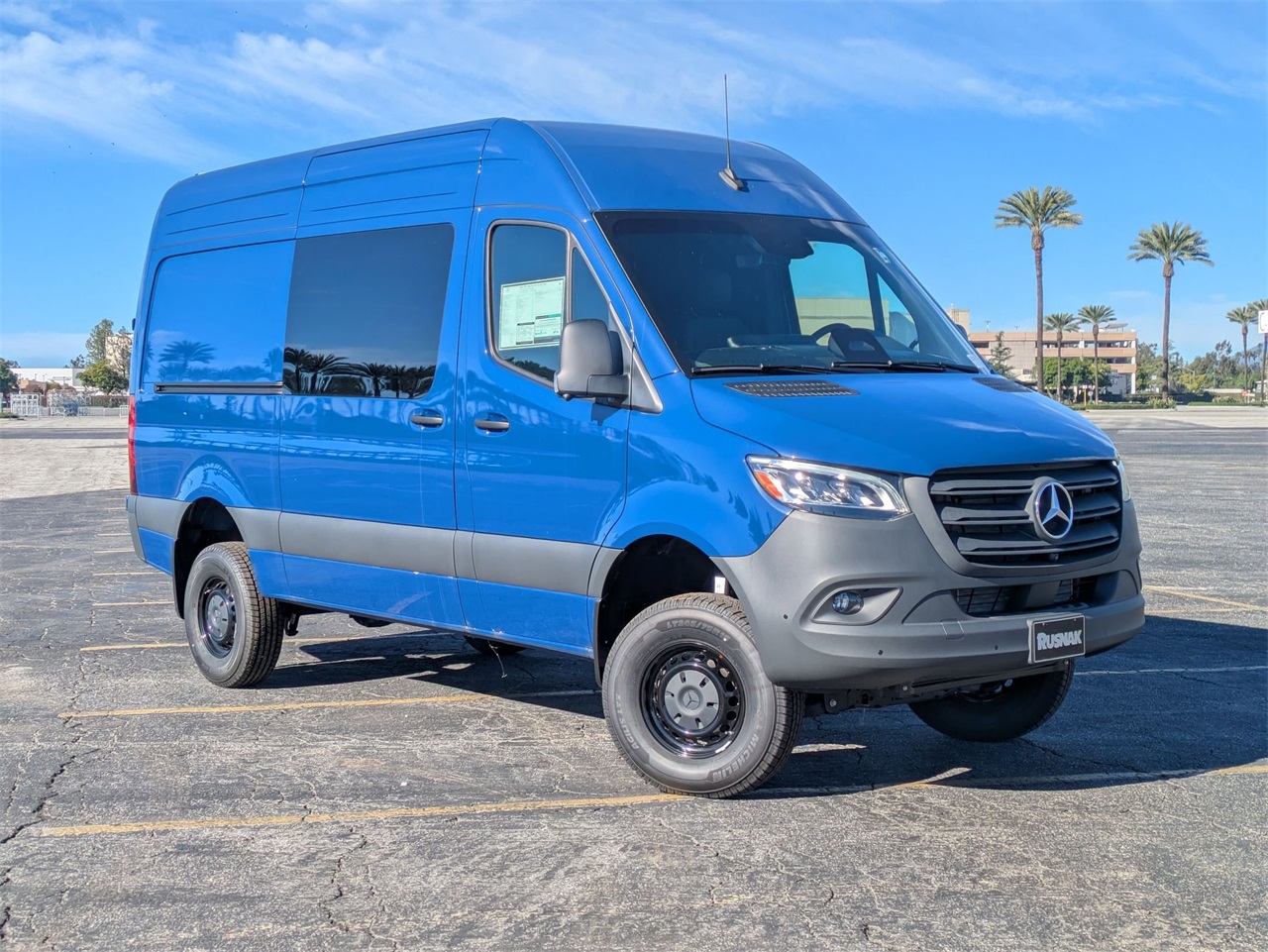 2025 Mercedes-Benz Sprinter Cargo Van Base's photo