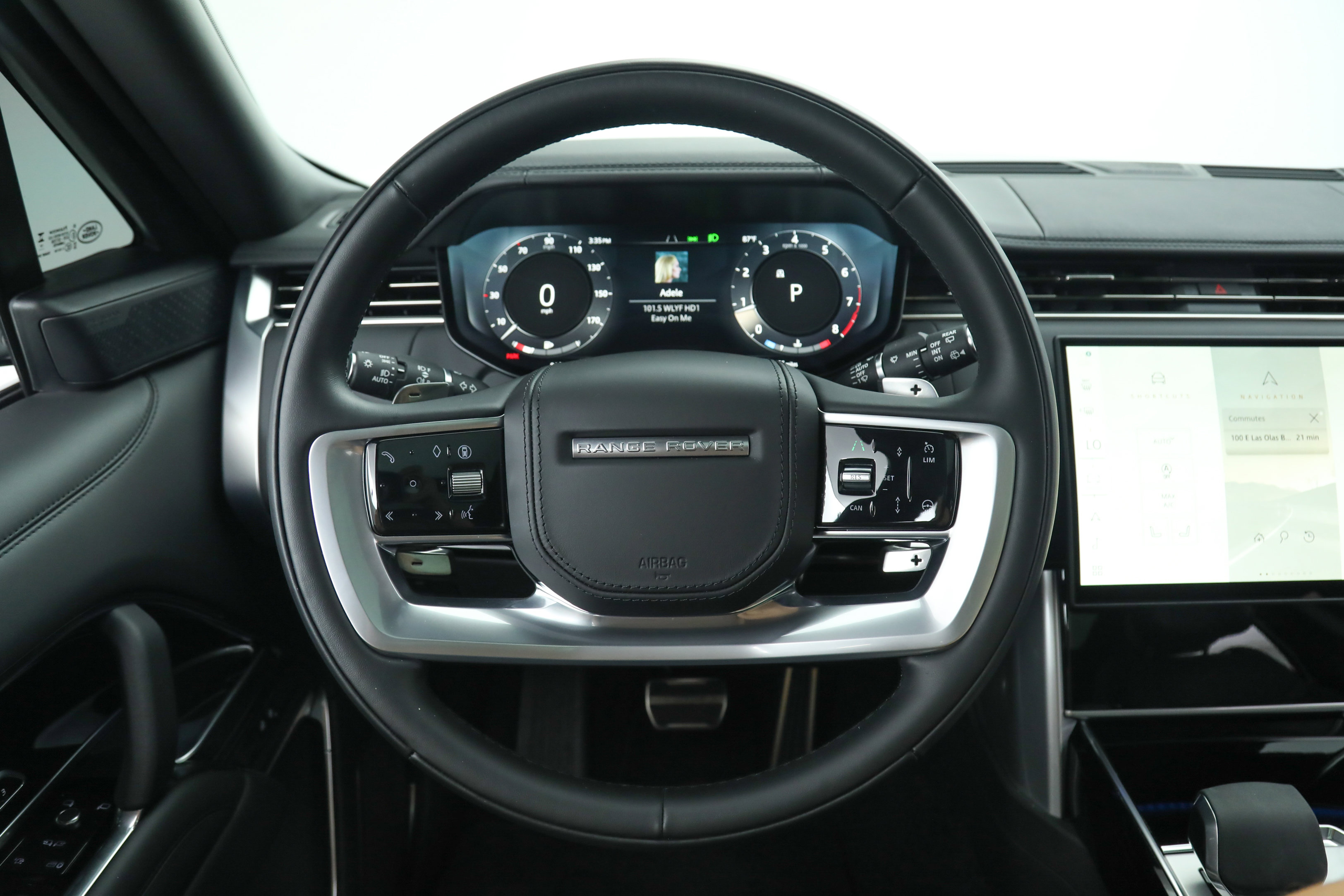 2025 Land Rover Range Rover Autobiography photo 24