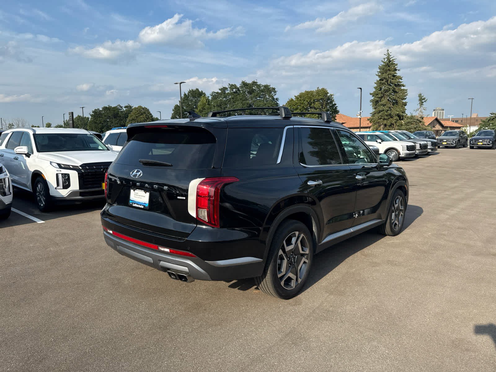 Certified 2023 Hyundai Palisade SEL with VIN KM8R4DGE1PU575212 for sale in Bloomington, Minnesota