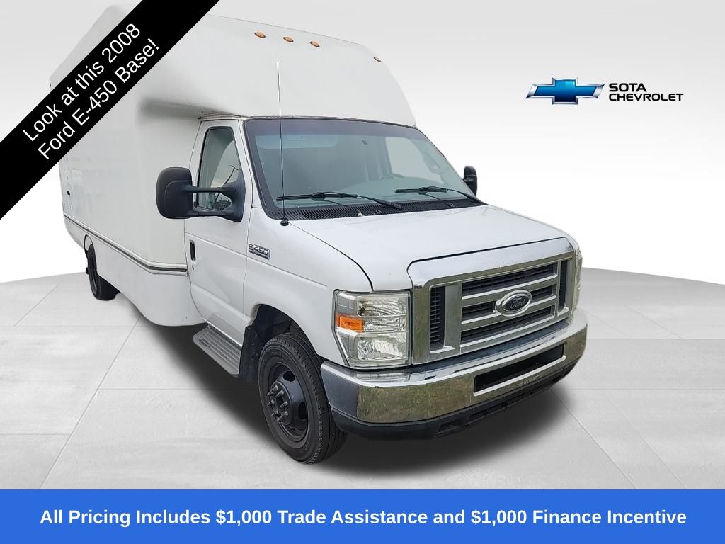 2008 Ford Econoline's photo