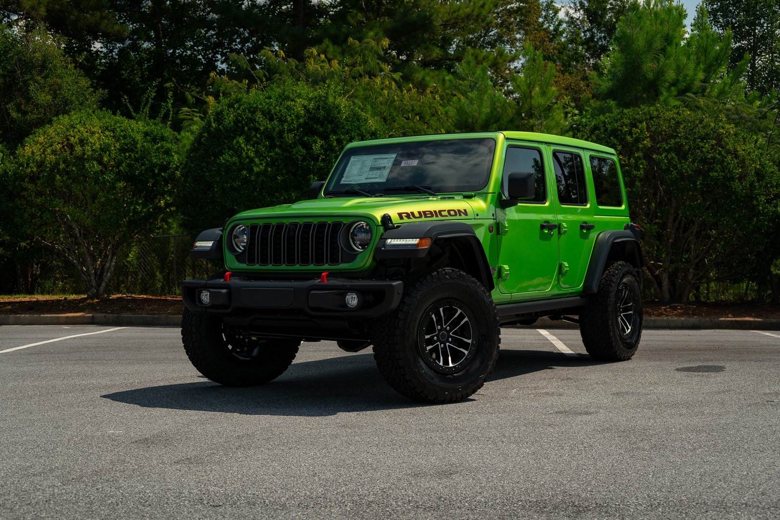 2025 Jeep Wrangler 4-Door Rubicon's photo