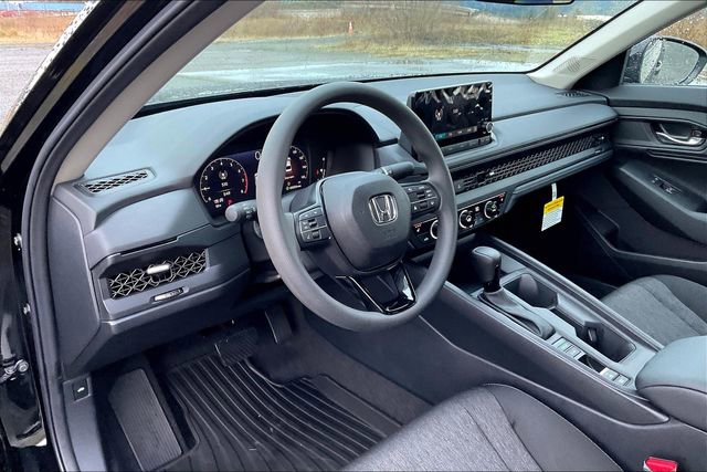 2025 Honda Accord SE photo 4