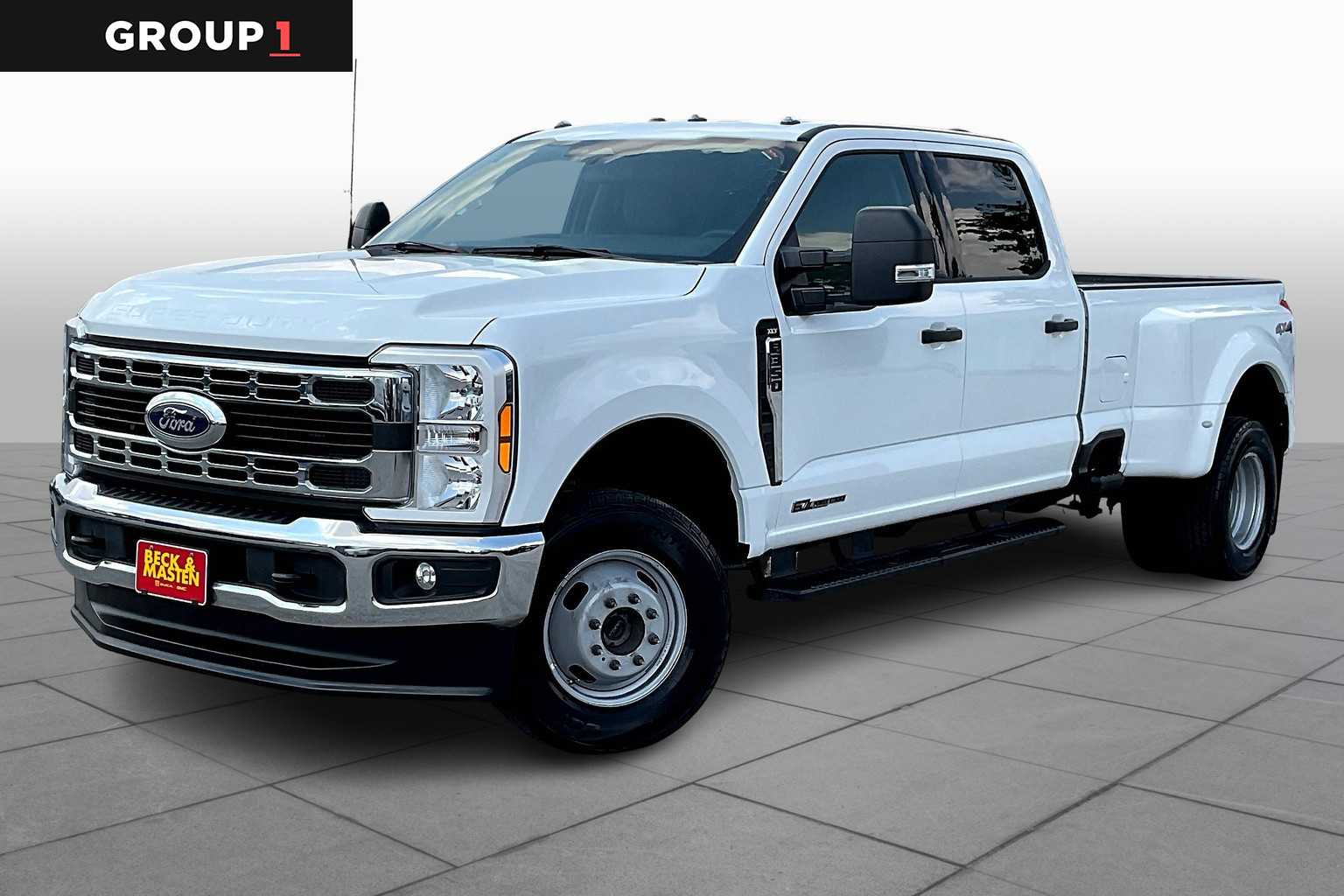 2024 Ford F-350 Super Duty XLT's photo