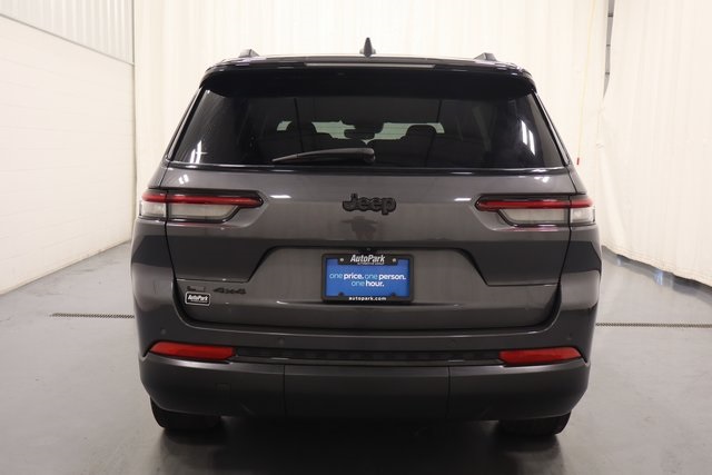 2022 Jeep Grand Cherokee Altitude photo 6