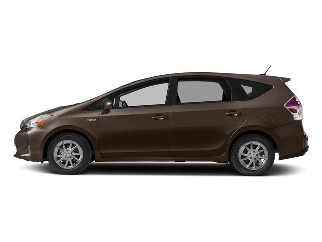 2017 Toyota Prius V Four photo 3
