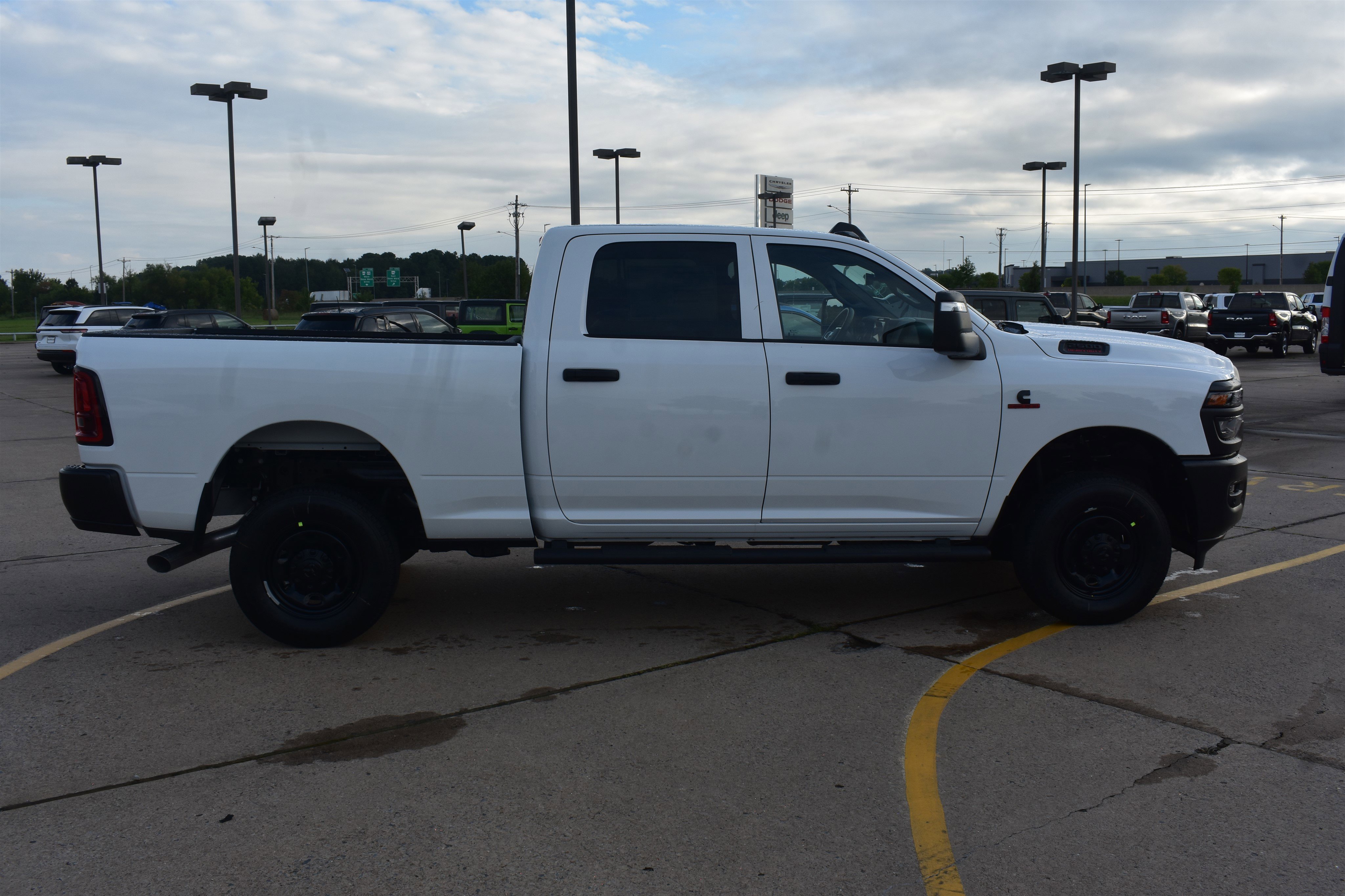 2026 Ram 2500 Tradesman photo 2