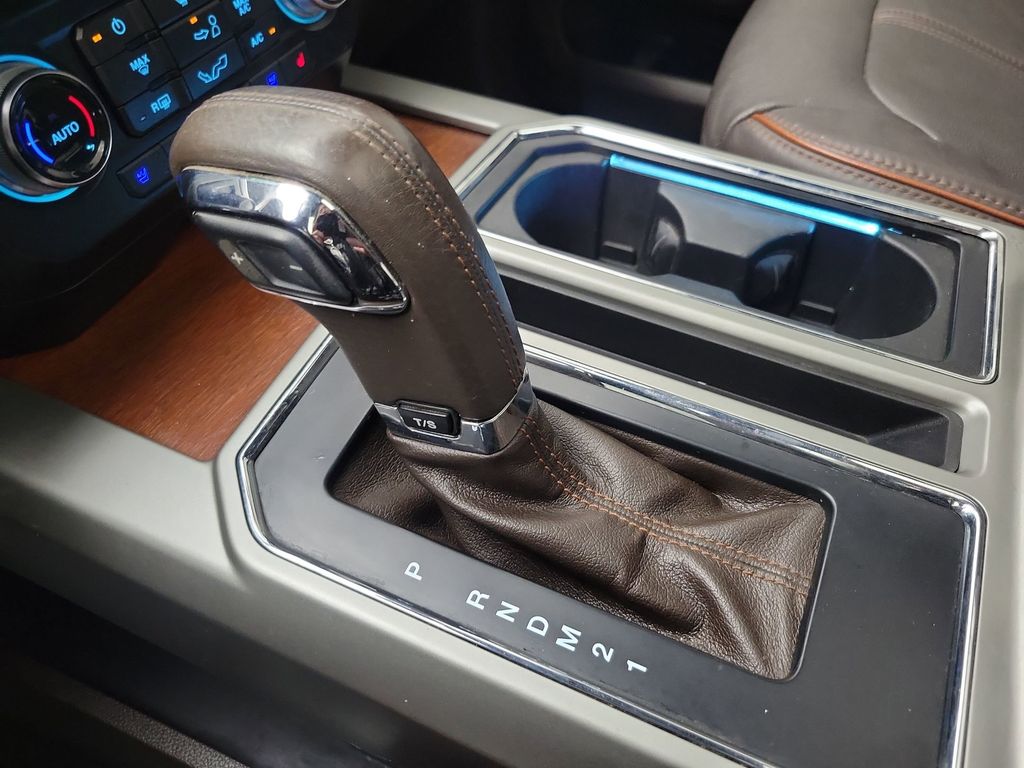 2016 Ford F-150 King Ranch photo 25