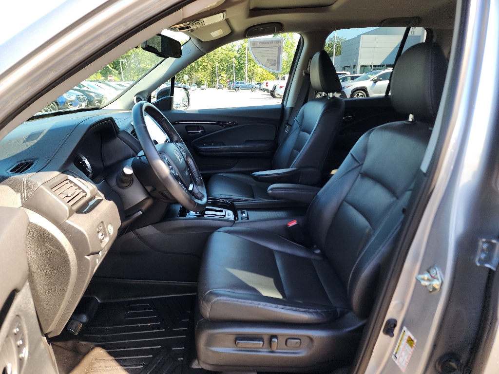 2019 Honda Ridgeline RTL-E photo 23